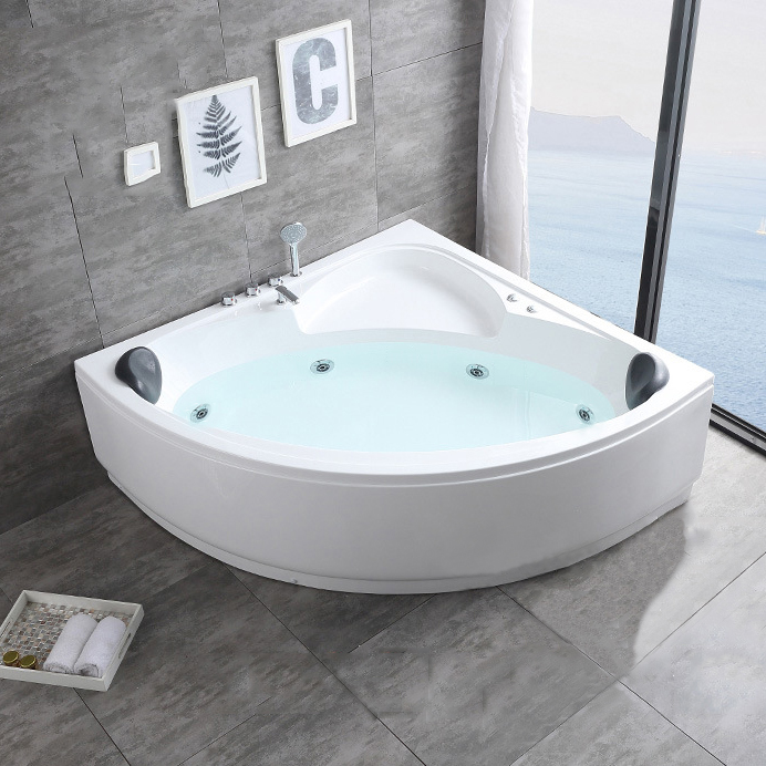 Luxury jacuzzi deals bathtub